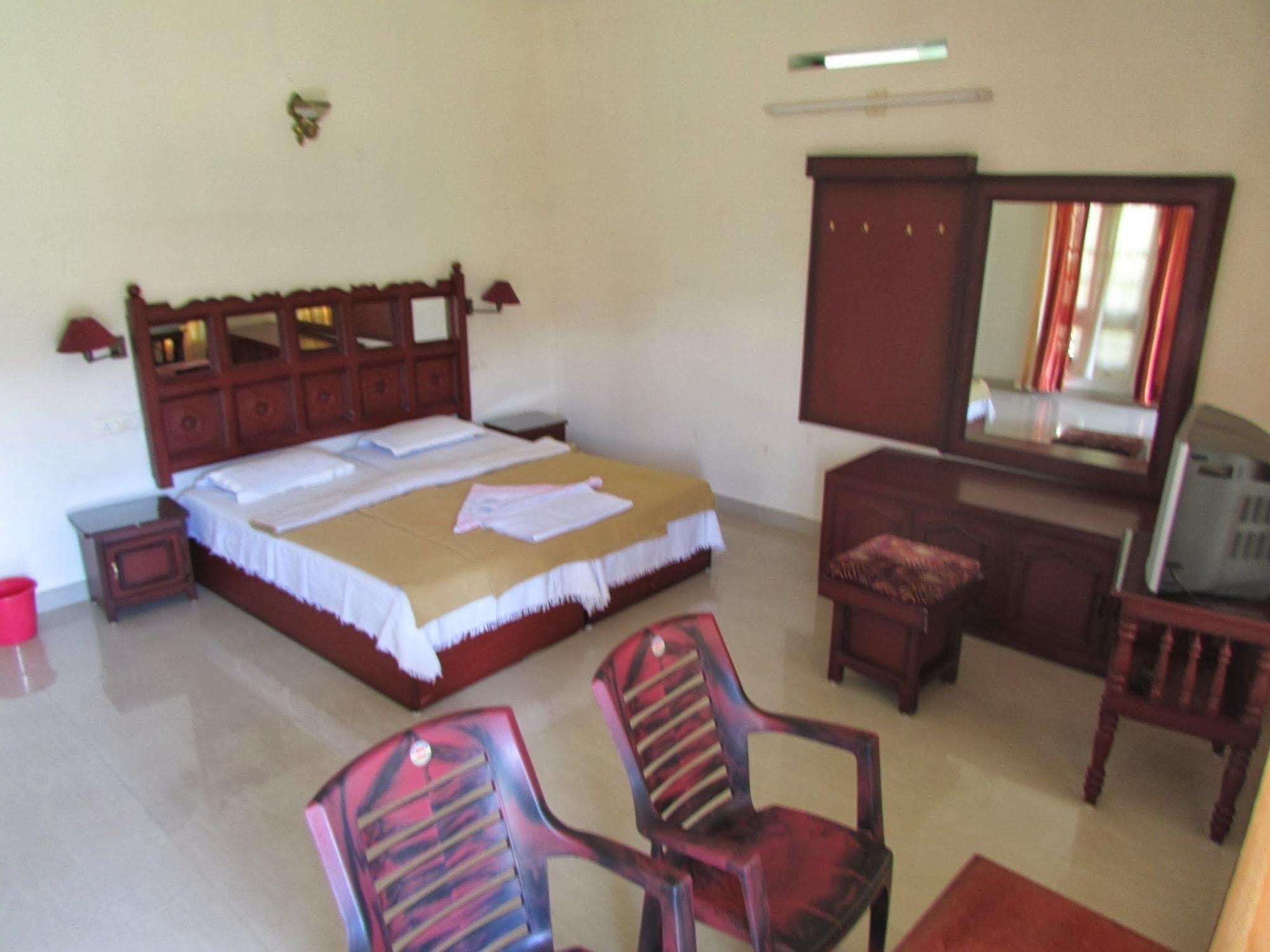 Jungle Palace Homestay Thekkady Εξωτερικό φωτογραφία