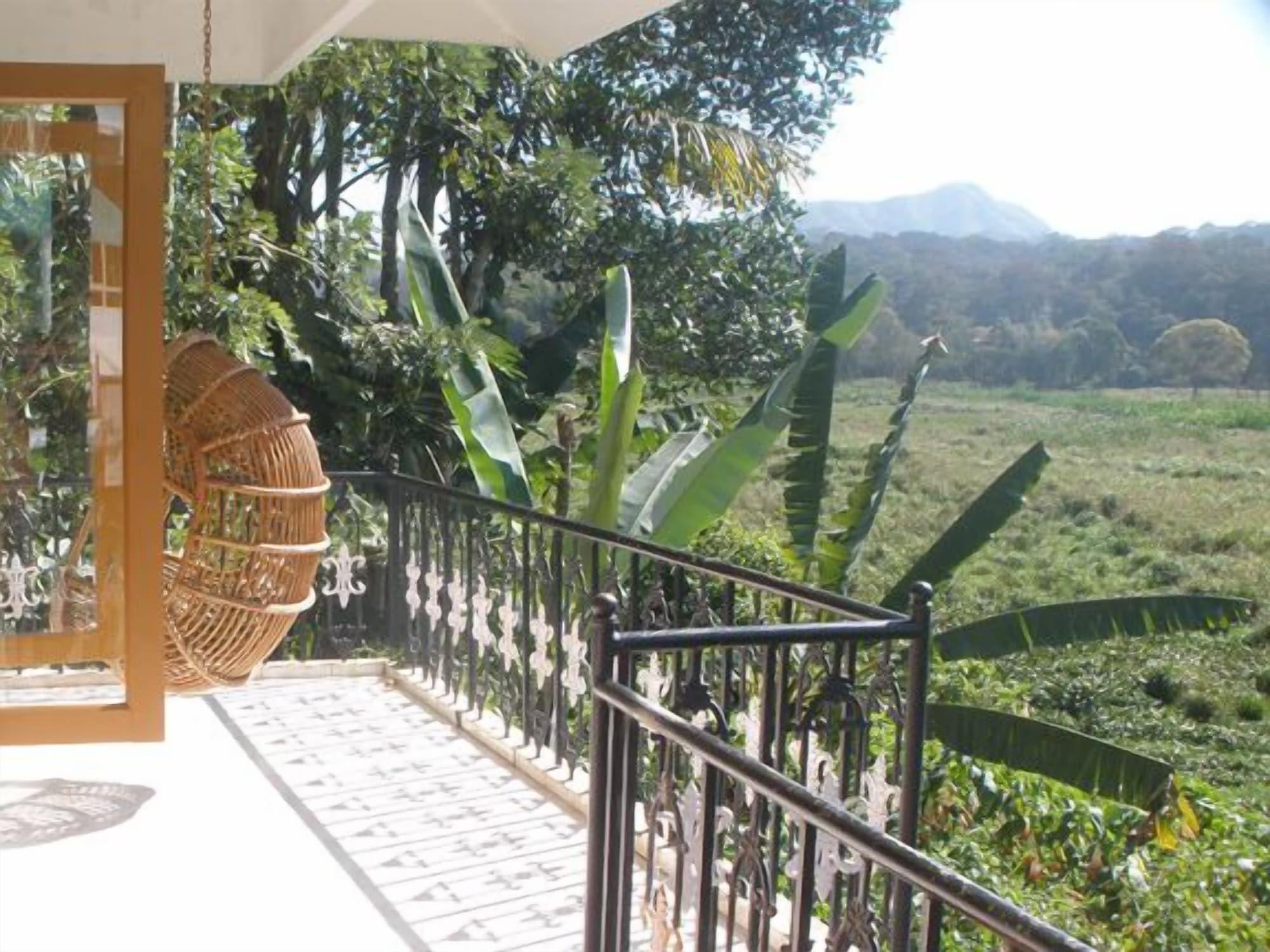 Jungle Palace Homestay Thekkady Εξωτερικό φωτογραφία