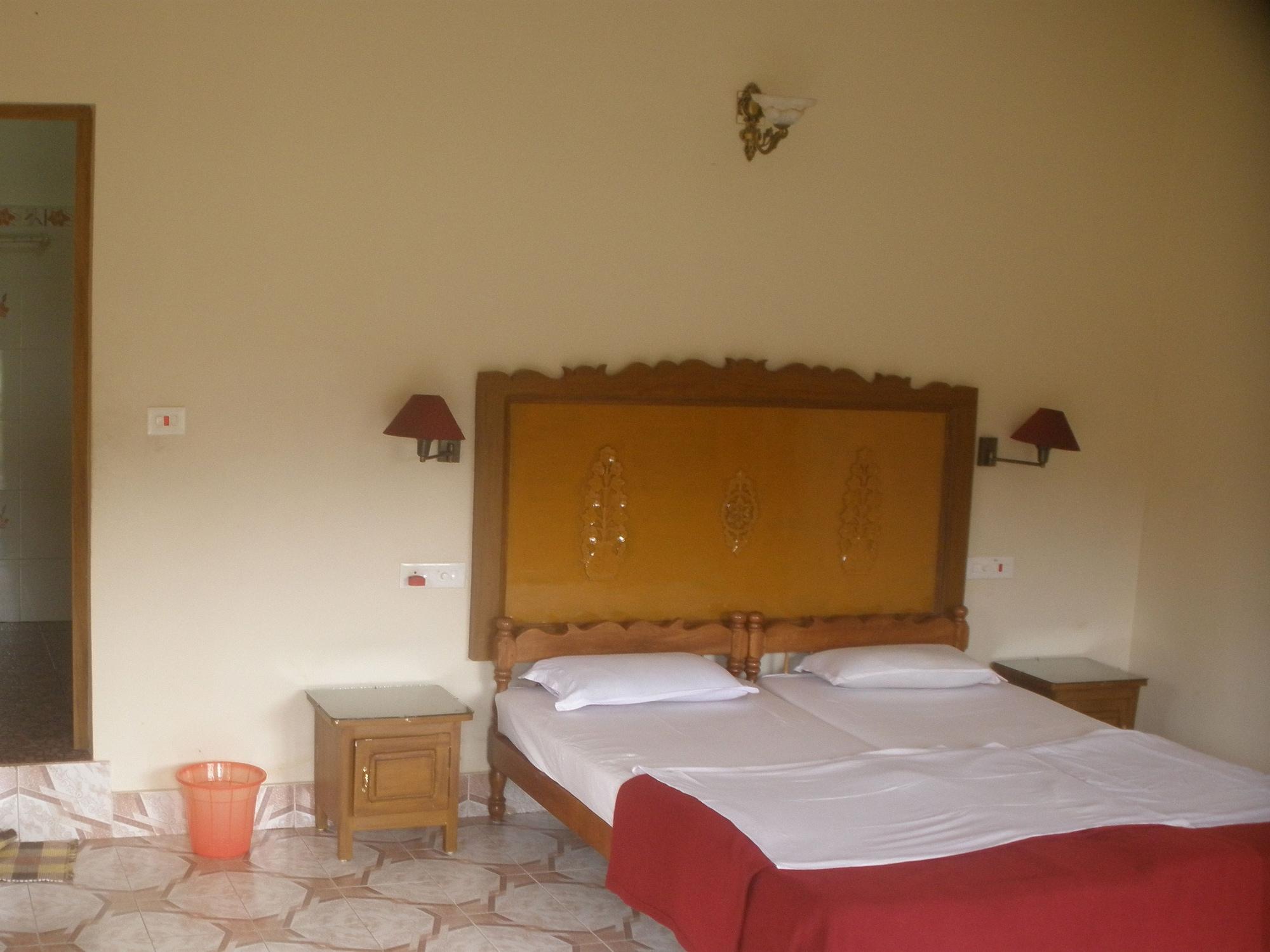 Jungle Palace Homestay Thekkady Εξωτερικό φωτογραφία
