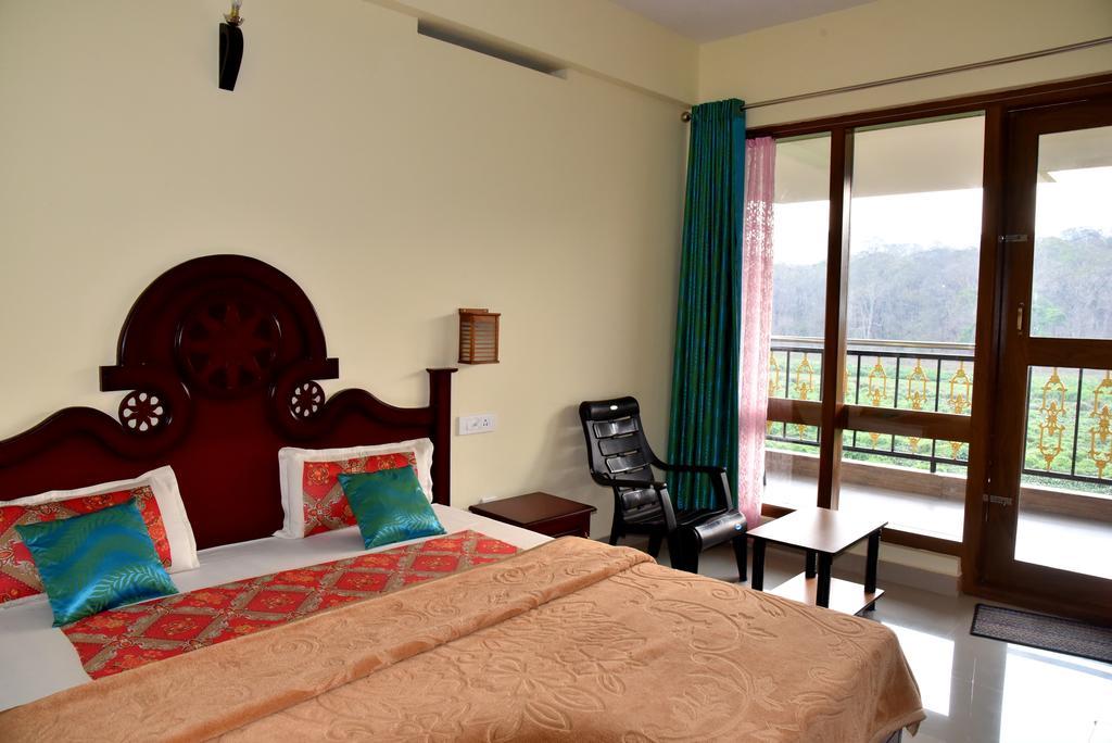 Jungle Palace Homestay Thekkady Εξωτερικό φωτογραφία