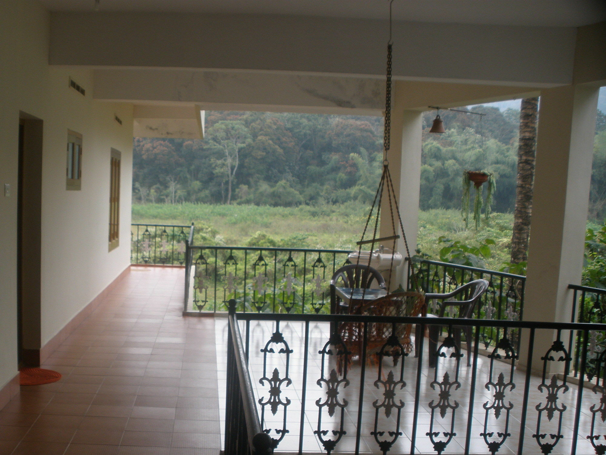 Jungle Palace Homestay Thekkady Εξωτερικό φωτογραφία
